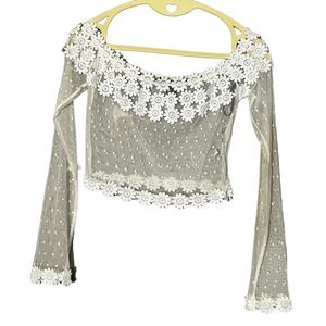 Forever 21 Women’s White Daisy Polka Dot Sheer Mesh Off-the-shoulder Crop Top